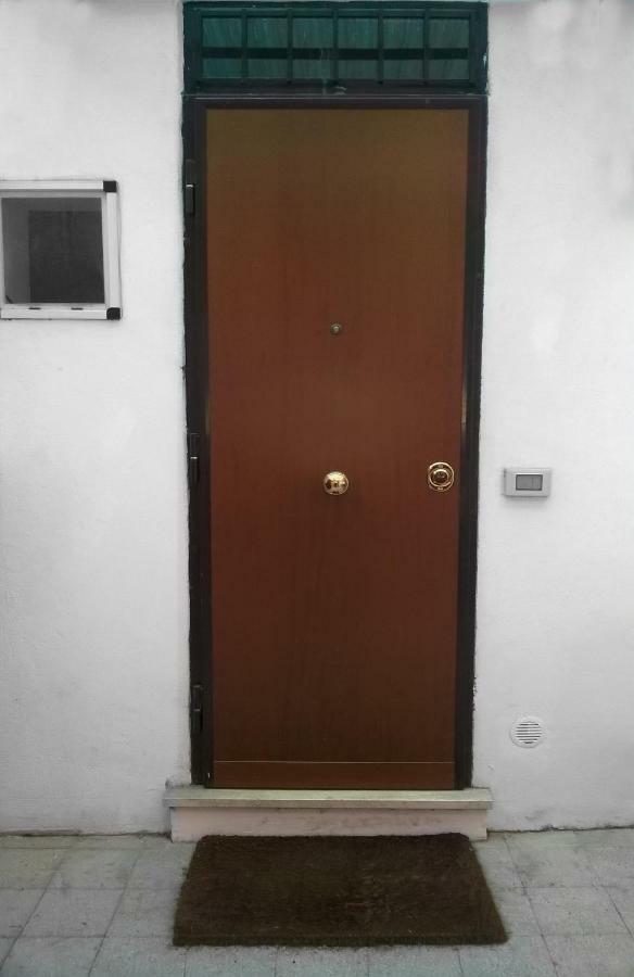 Apartment Close To Vatican Museums And To Metro Rzym Zewnętrze zdjęcie